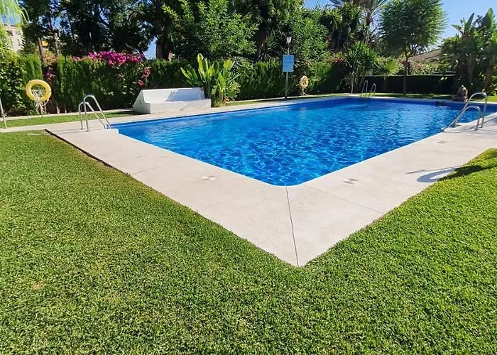 Maison Proche De La * מארבלה