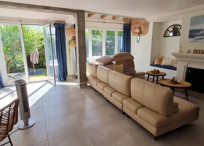 Maison Proche De La *