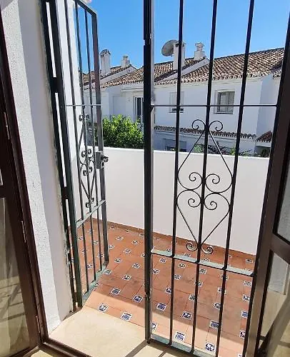 Maison Proche De La *