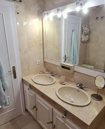 Maison Proche De La بيت للعطل