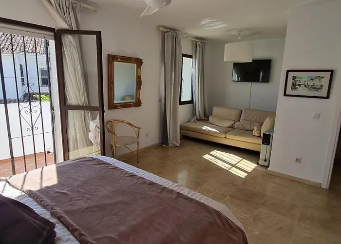 Maison Proche De La بيت للعطل ماربيا